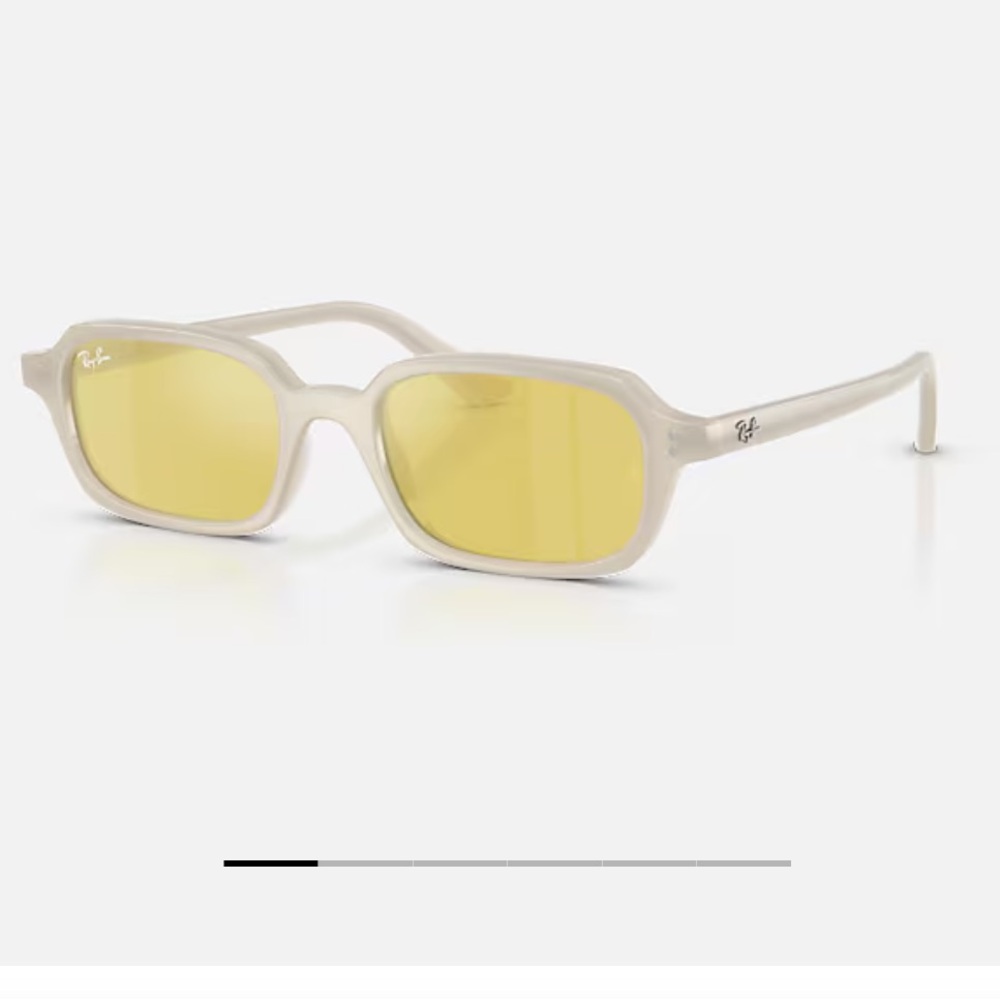 Ray Ban Zuri sunglasses with case